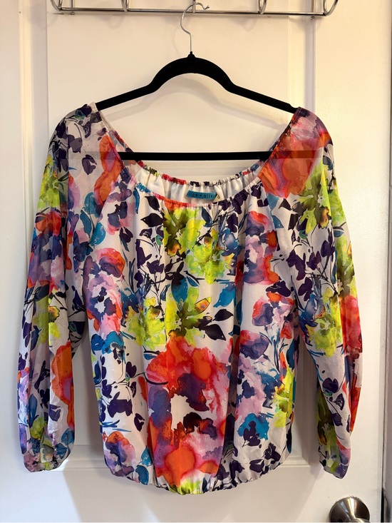 Alice + Olivia Tops - Alice + Olivia 100% SILK Colorful Floral Blouse Coquette Girlhoodcore